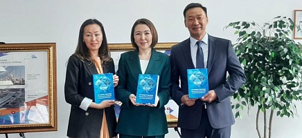 Новый сборник Архива Президента рассказывает о столице Казахстана фото галереи 3